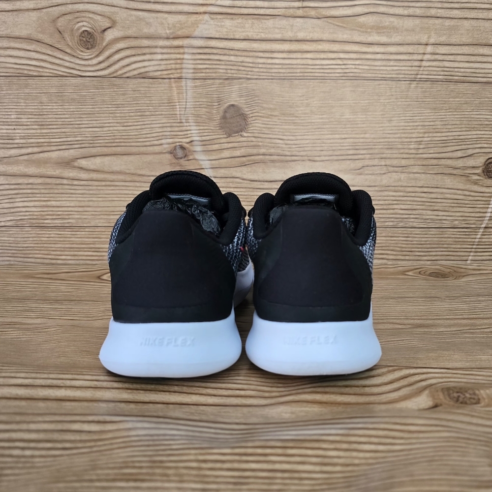 NIKE Flex 2018 RN Running Shoes - Picture 6 of 9